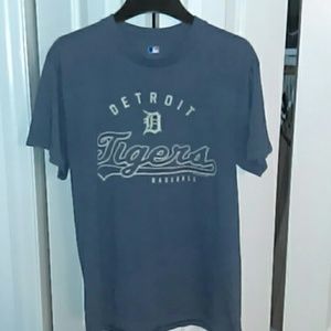 MLB Detroit Tigers Baseball Women's Tee Size medium